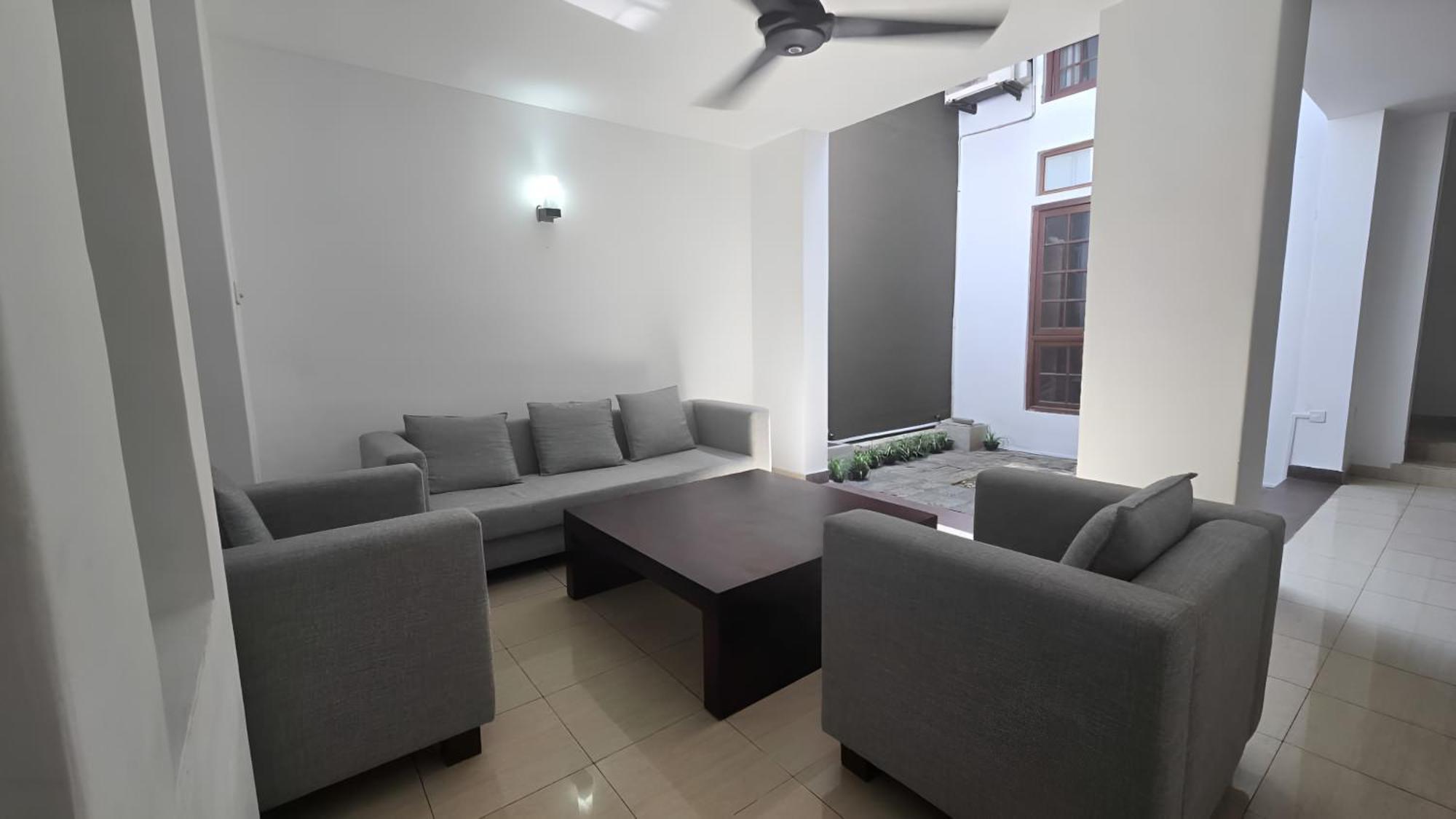 Lavinia Villa Dehiwala-Mount Lavinia Exterior photo