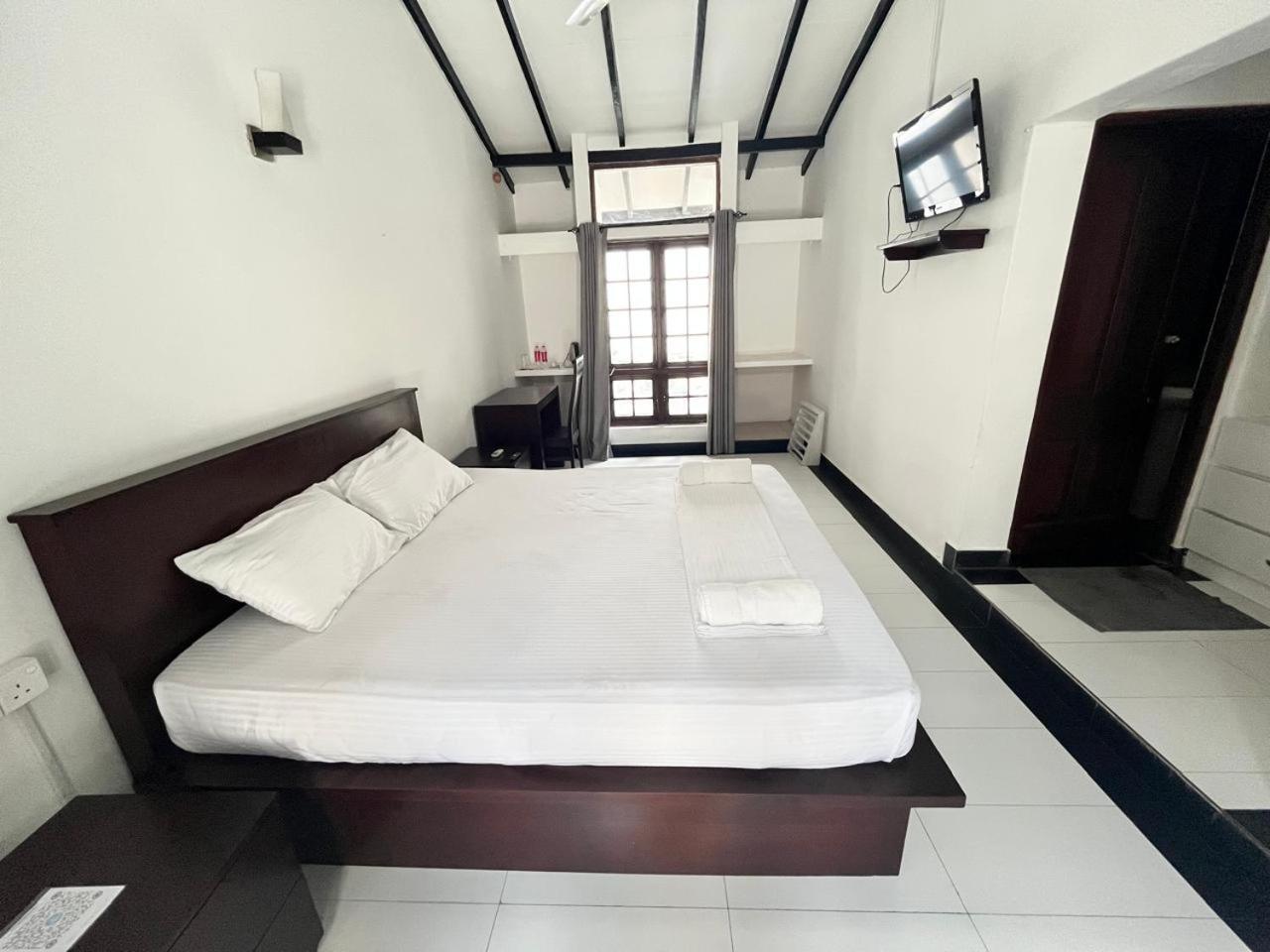 Lavinia Villa Dehiwala-Mount Lavinia Exterior photo