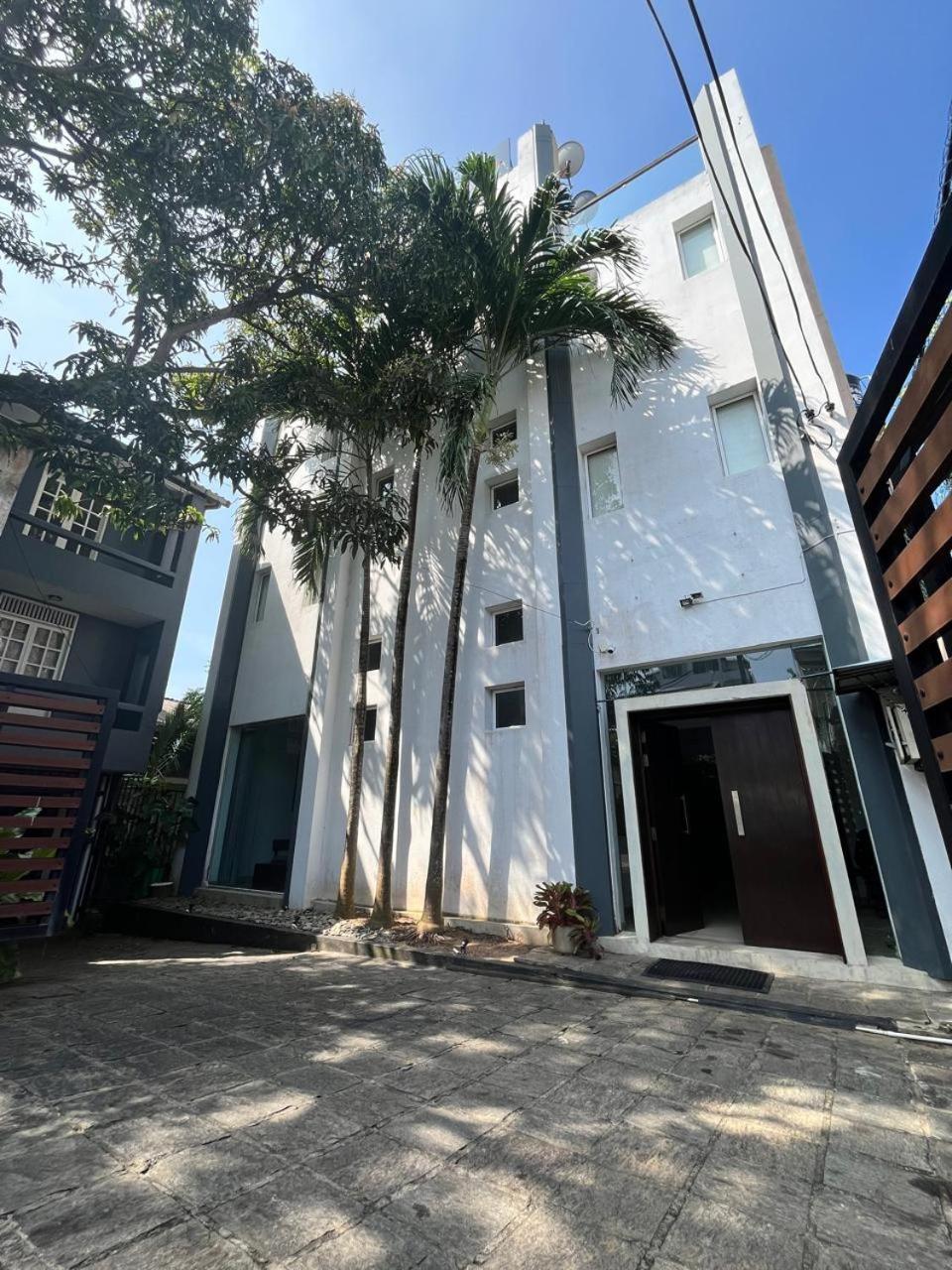 Lavinia Villa Dehiwala-Mount Lavinia Exterior photo